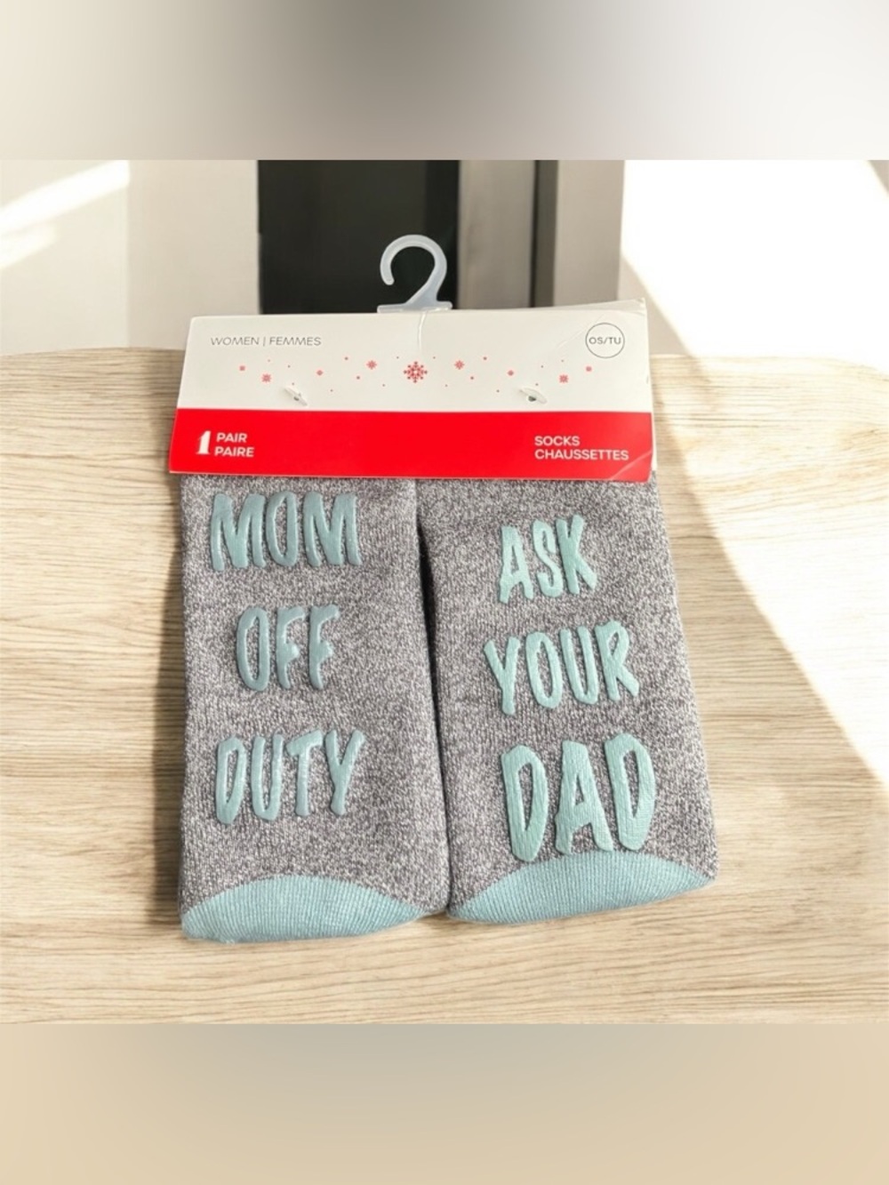 NEW Gray and Blue Women's Socks MOM OFF DUTY ASK YOUR DAD One Size